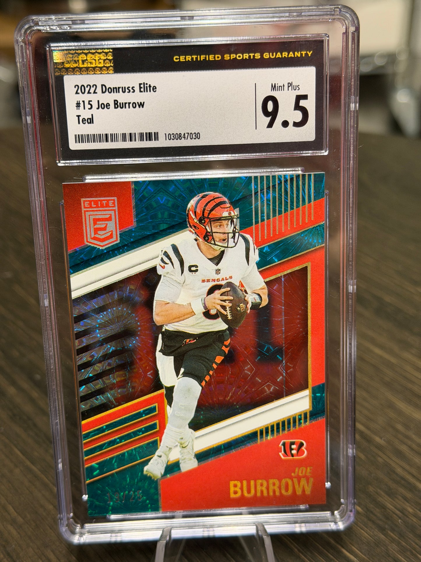 2022 Donruss Elite Joe Burrow Teal Holo 19/25 CSG Mint Plus 9.5