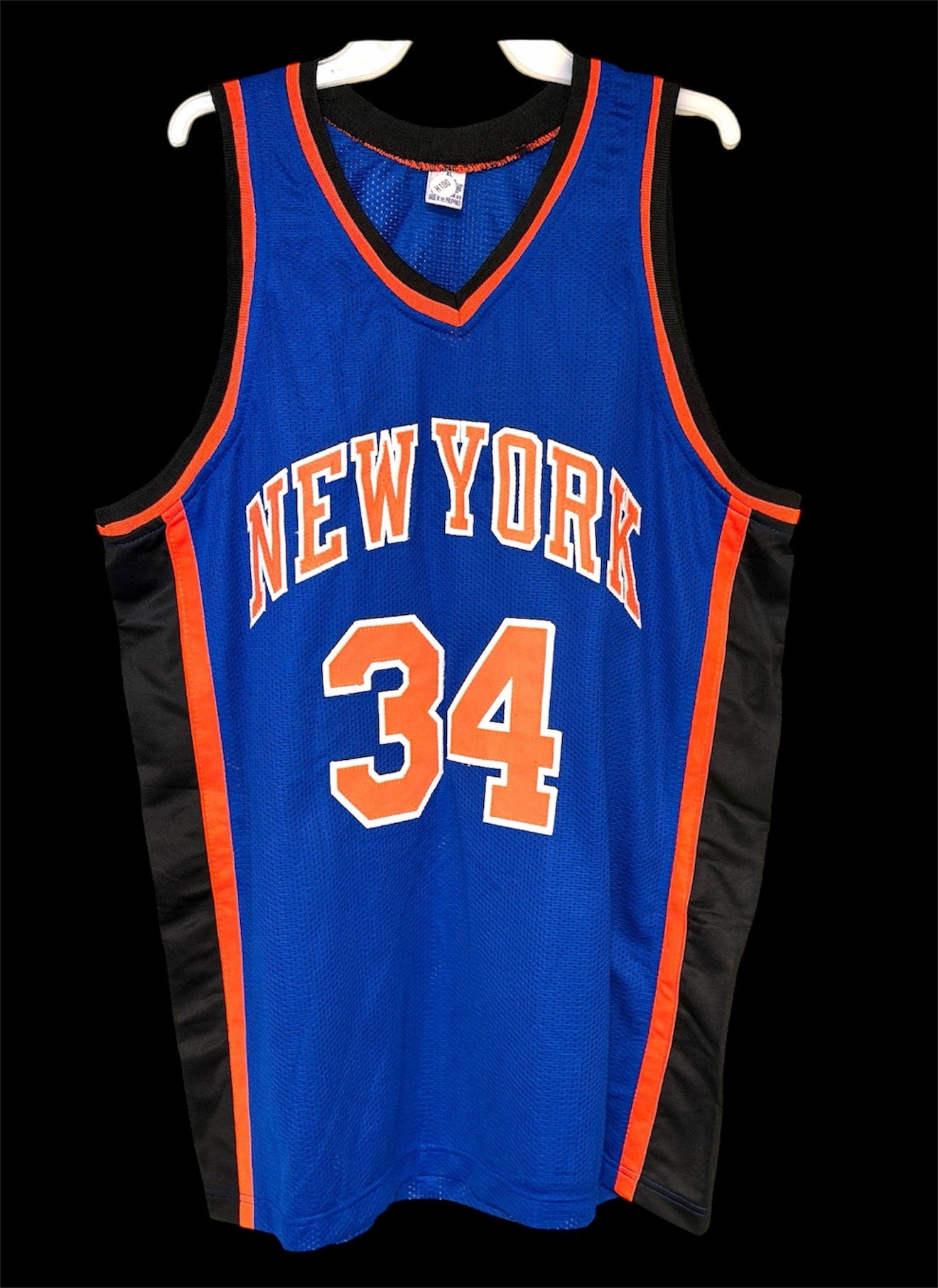 Charles Oakley New York Knicks Signed Jersey Beckett Authenticated